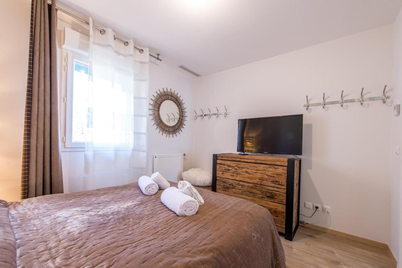 La Maison Du Port, Une Exclusivite Lla Selections By Location Lac Annecy Saint-Jorioz Esterno foto